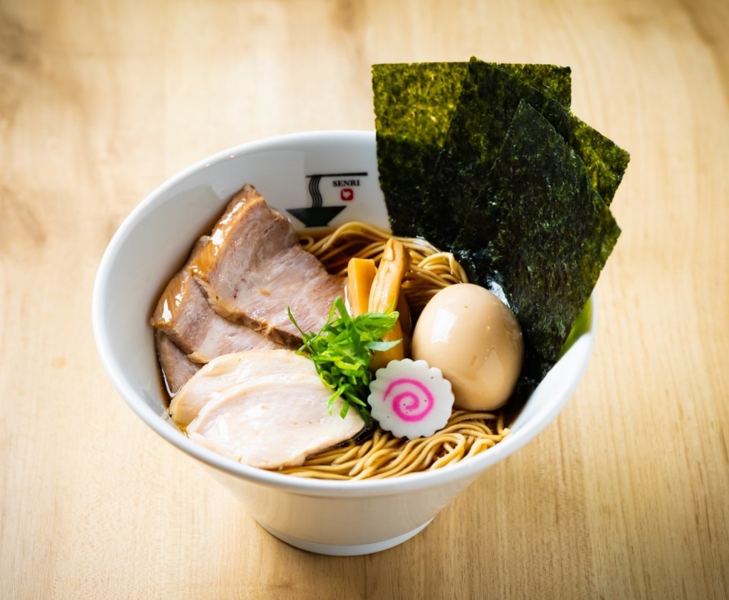 メイン