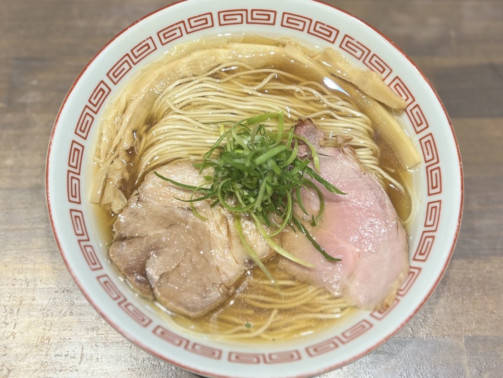 メイン