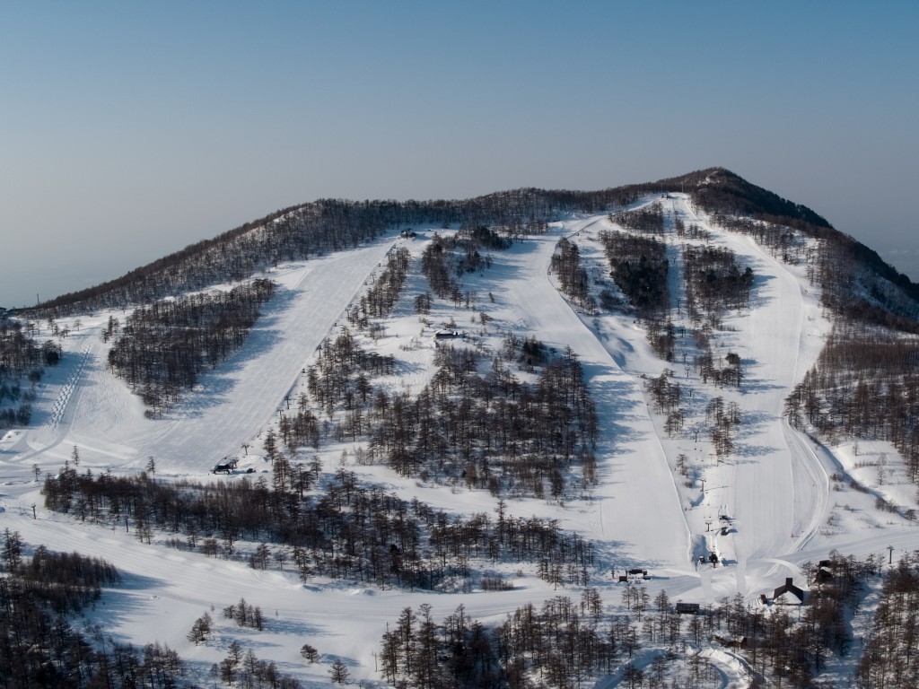 メイン_高峰マウンテンパークゲレンデ