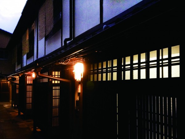 京都で暮らすように泊まる1日1組限定の京町家ステイ。
