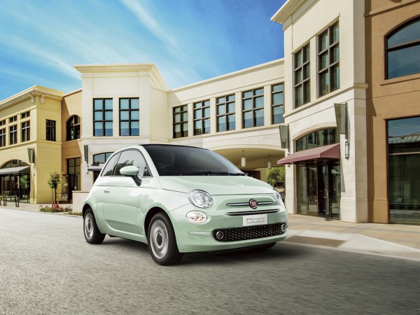 みんなの心を魅了するコンパクトカー　FIAT 500 / ABARTH 595