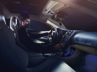互いの共鳴がユーザーの好奇心を刺激する、スーパーカーと時計の話