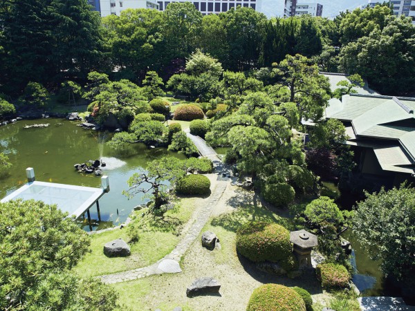 百年の時を刻む『百年庭園の宿 翠水』で心安らぐひとときを