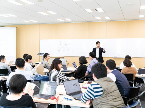 THIS NUMBER FOCUS : グロービス経営大学院