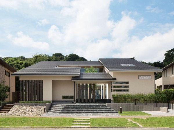 ISSUE:ENERGY-SAVING HOME.02 COMPANY / 株式会社ヤマダホームズ