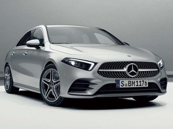 Mercedes-Benz A-Class次世代セダン誕生。