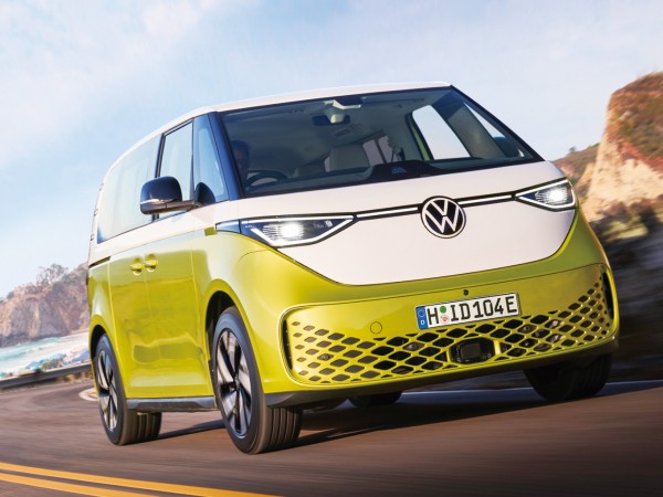 時代を切り拓く新世代、待望の日本上陸。