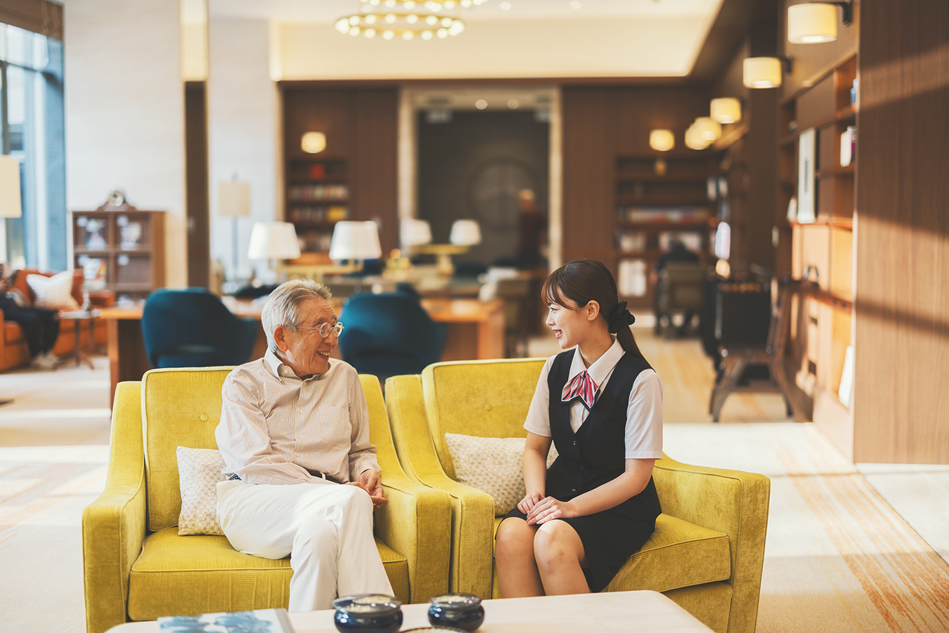 元気な今だからこそ、選べる自由と安心があります。 70歳以上に贈る「サンシティ」という選択肢。