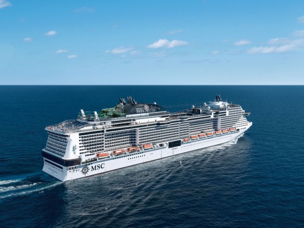 新造船MSCグランディオーサで航く地中海4ヶ国周遊クルーズ10日間の旅（関西空港発着 エミレーツ航空利用）