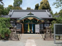 つつじの社・春日神社の本社殿大改修工事が完了。