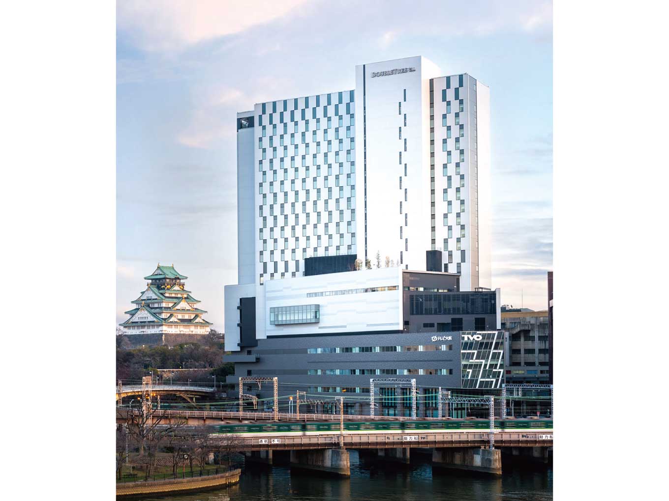 Riverside Retreat 季節うつろふ水の都の優しい時間