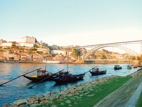 旅慣れた人たちを魅了する、 哀愁の国ポルトガル。