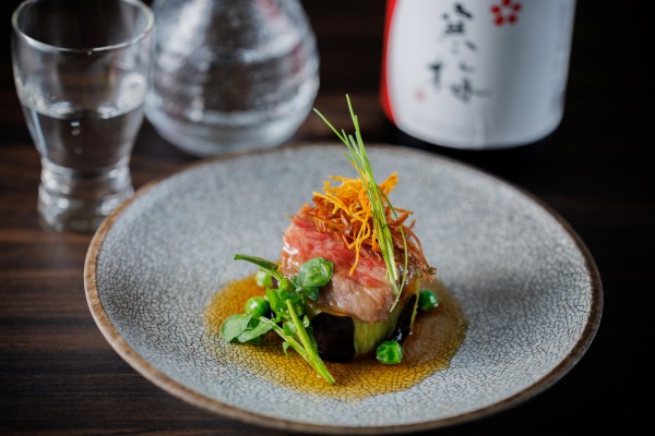 ２万円分の食事券 （1組2名様分）を2組様