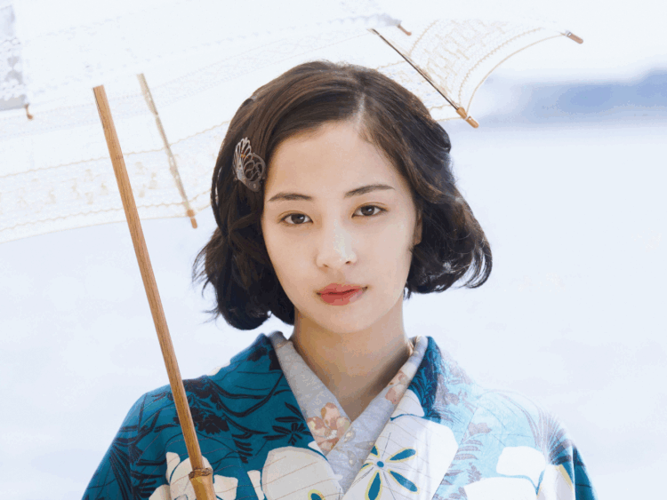 脚本家・田中陽造の「ゆきてかへらぬ」が映画化!二人の男性の間で揺れ動く役を演じた広瀬すずが、見どころを語る!