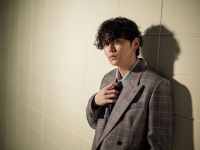 眞栄田郷敦×舘ひろし 映画『港のひかり』公開直前インタビュー｜語れるものが、人生のエネルギーになる