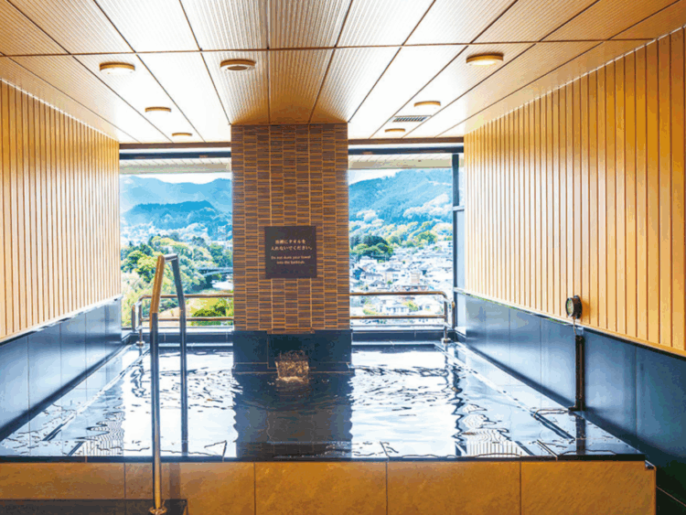 都市近郊で“非日常”を味わう。リニューアルで生まれ変わった亀の井ホテル3選【青梅・九十九里・大洗】